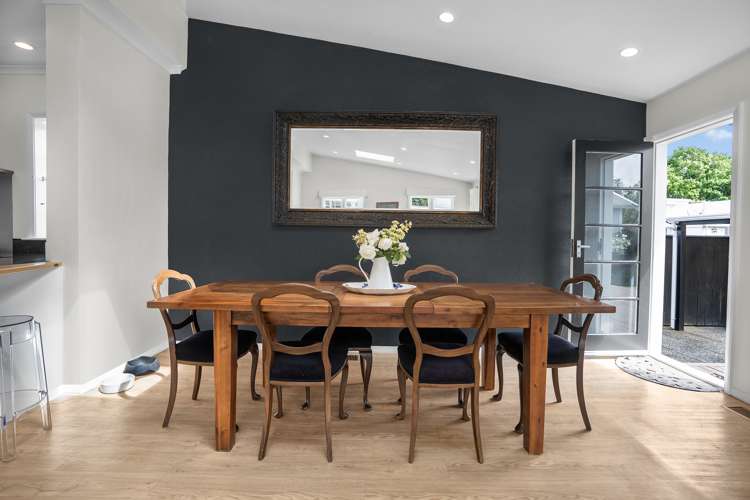 7 Military Road Boulcott_11