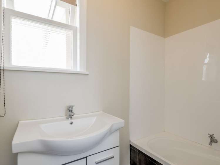 18 Mahana Road Paraparaumu Beach_8