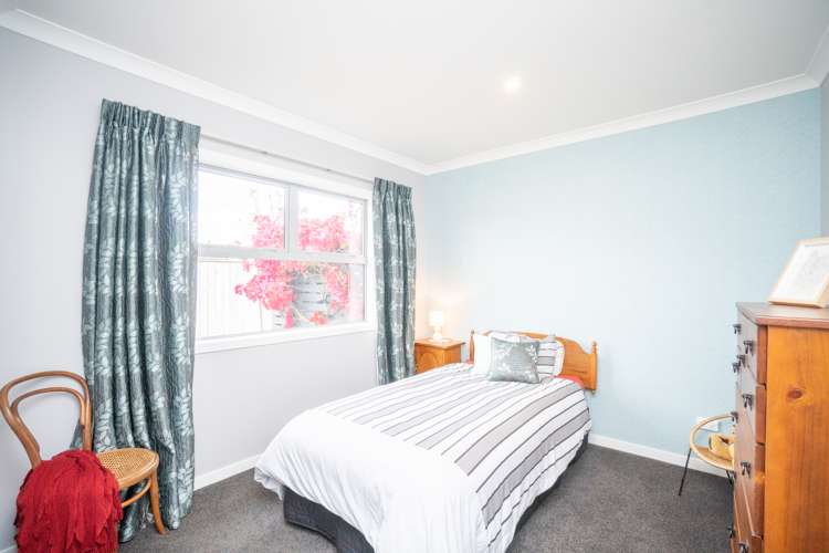 32 Liberty Grove Kelvin Grove_17