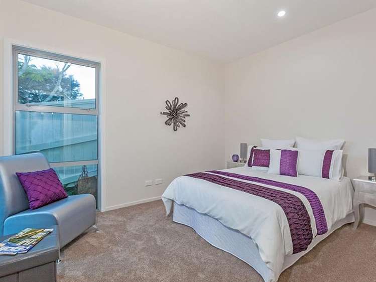 14a Colonel Barton Glade Saint Johns_8