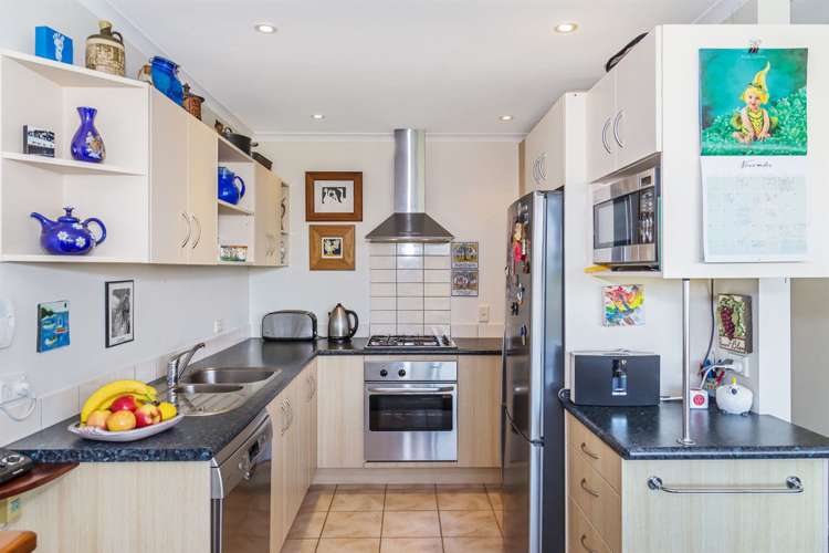 31 Alverna Heights View Gulf Harbour_6