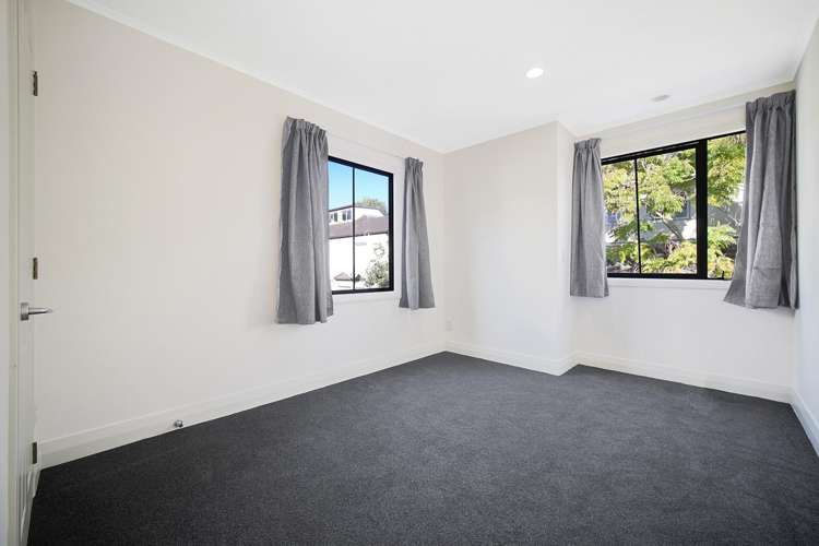 3/24A Claude Road 1662_10