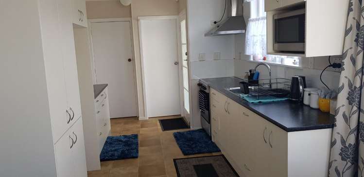 28 Greenmeadows Avenue Manurewa_4