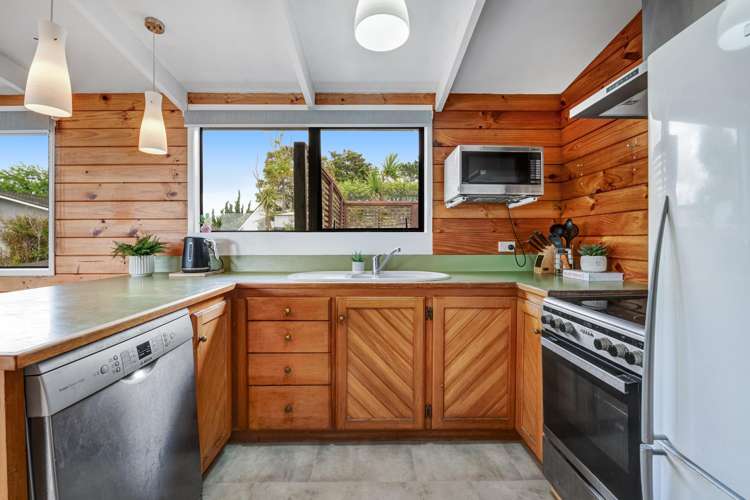 23 John Road Stanmore Bay_7