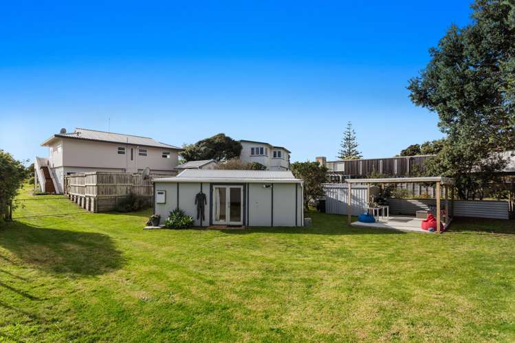 302a Ocean Road Ohope_14