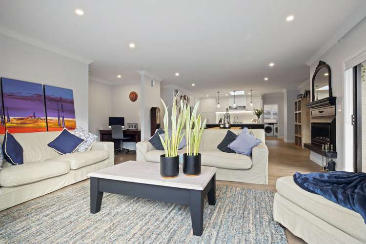 29 Walter Lawry Road Paerata_11