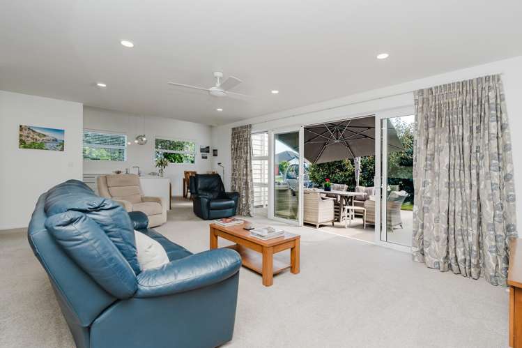 29 Teatree Close Huntington_3