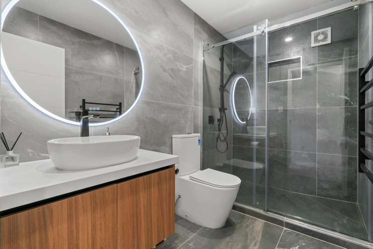 15 Tomlinson Street Hillpark_17