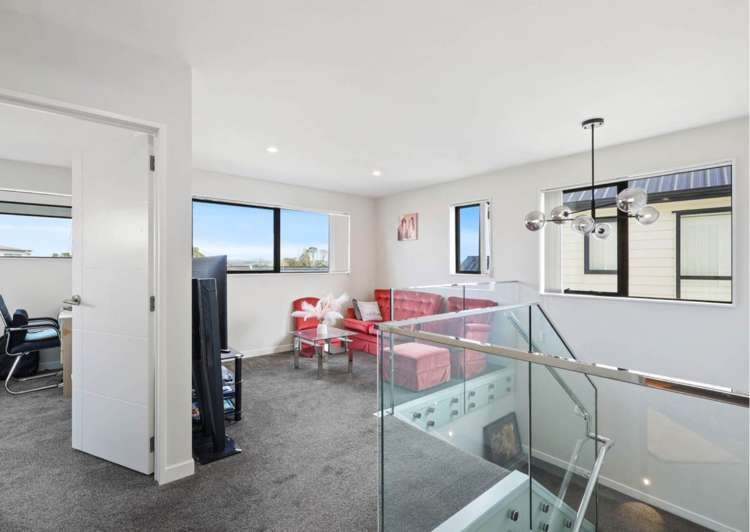 12 Korowhiti Road Clarks Beach_9