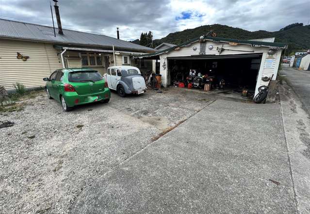 49 Shiel Street Reefton_2