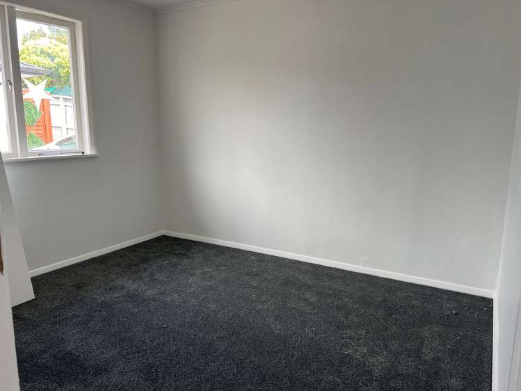 2 Springside Place New Lynn_6