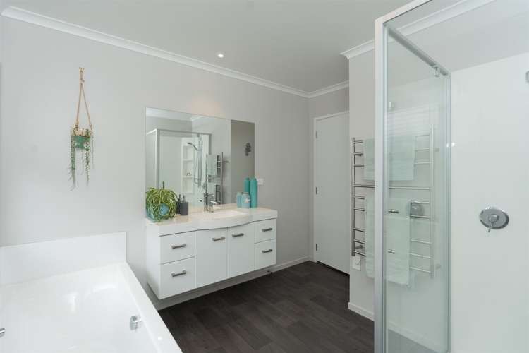 26 Kawariki Drive Baverstock_25