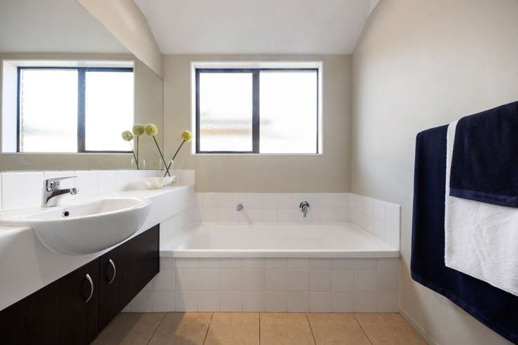 18 Saffron Street Cambridge_20