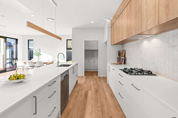 16 Elsie Lange Way Casebrook_6