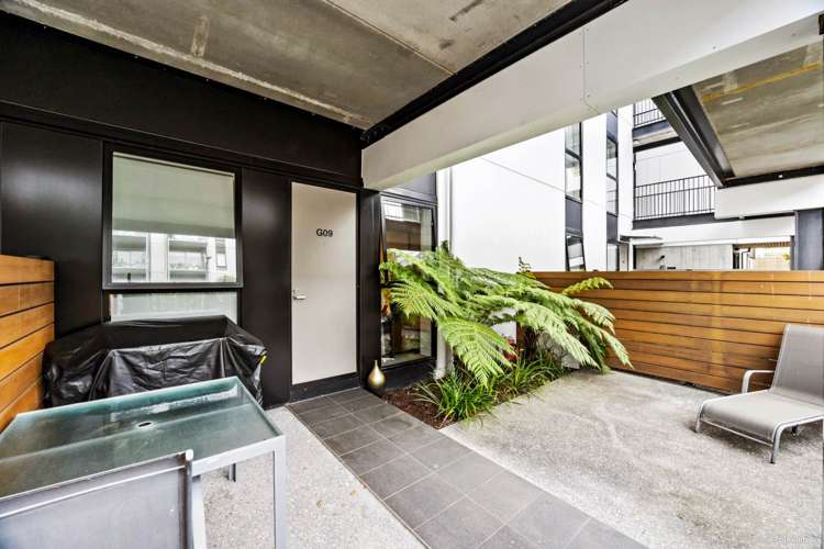 09/3g Bluegrey Avenue Stonefields_5