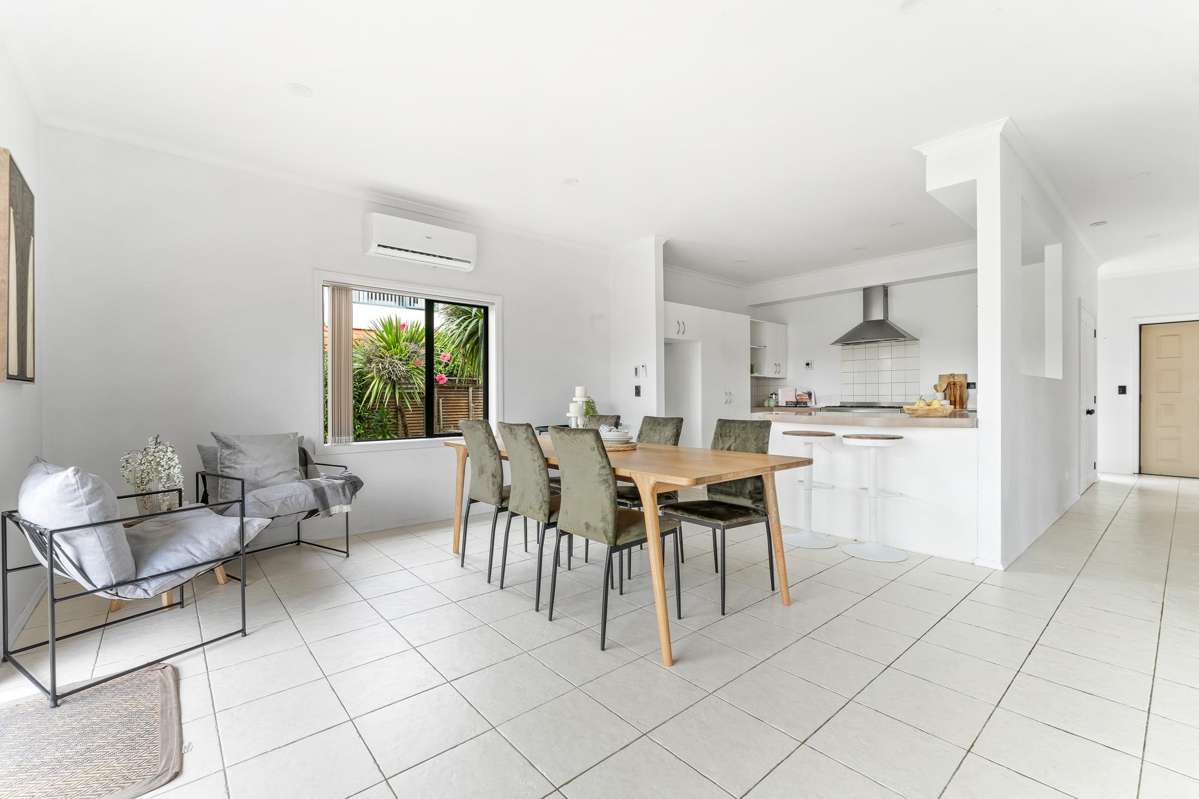 42 Parkwood Crescent_1