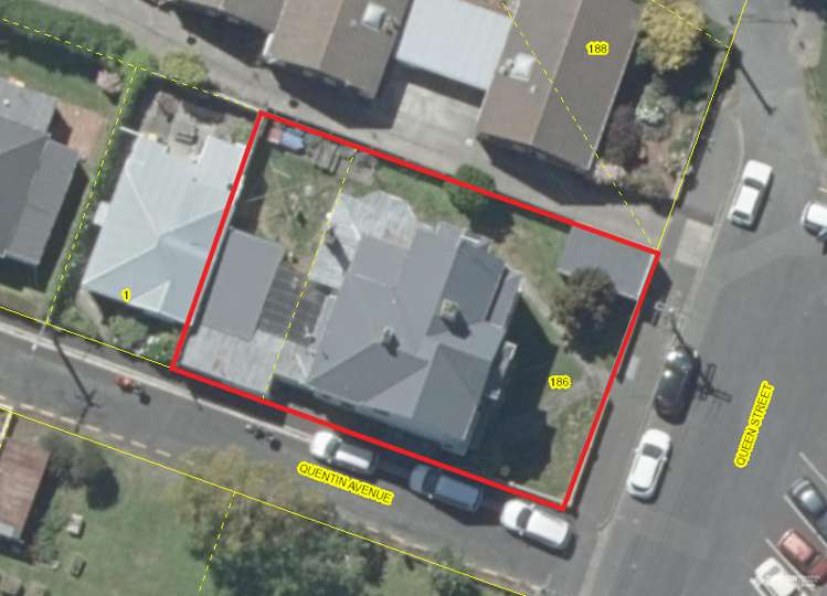 186 Queen Street North Dunedin_25