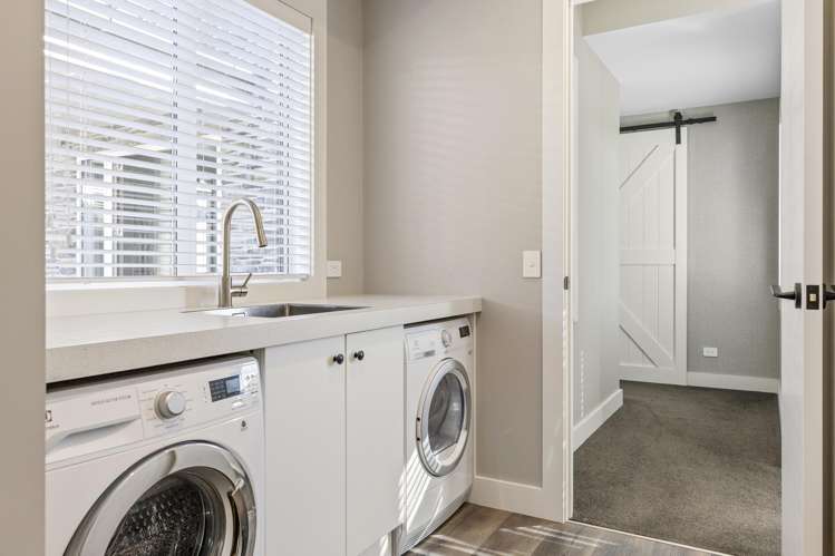 56 Oakdale Drive Kinloch_18