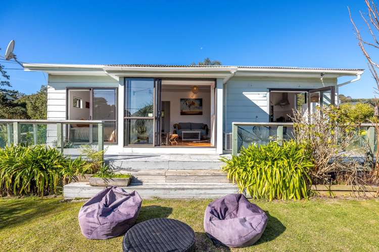 49 Onetangi Road_0