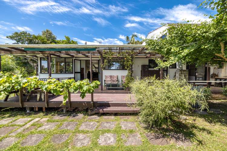 18 Esslin Road Surfdale_14