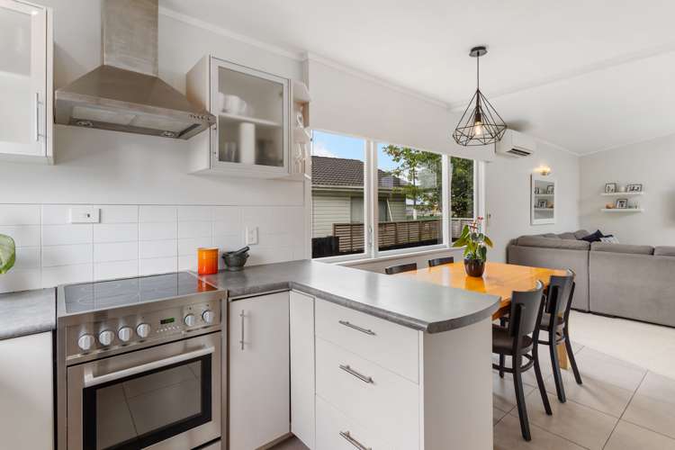 1/170 Clevedon Road Papakura_6