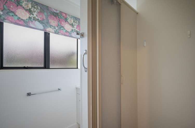 12 Hawthorn Way Richmond_13