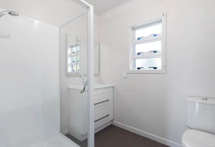 11 Valley Road Waiuku_5