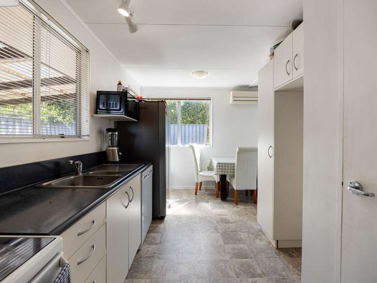 21B Dinsdale Road Dinsdale_8