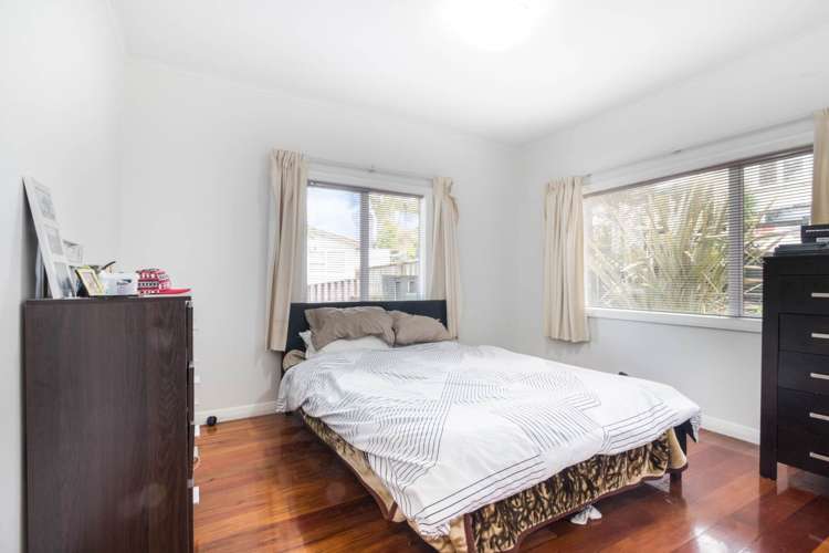 2/13 Crystal Avenue Glendene_5