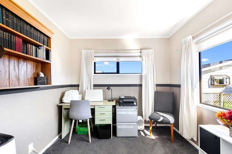 12 Black Street Stoke_17