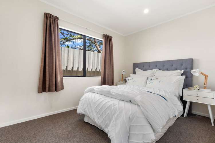 1/28 Christmas Road Manurewa_12