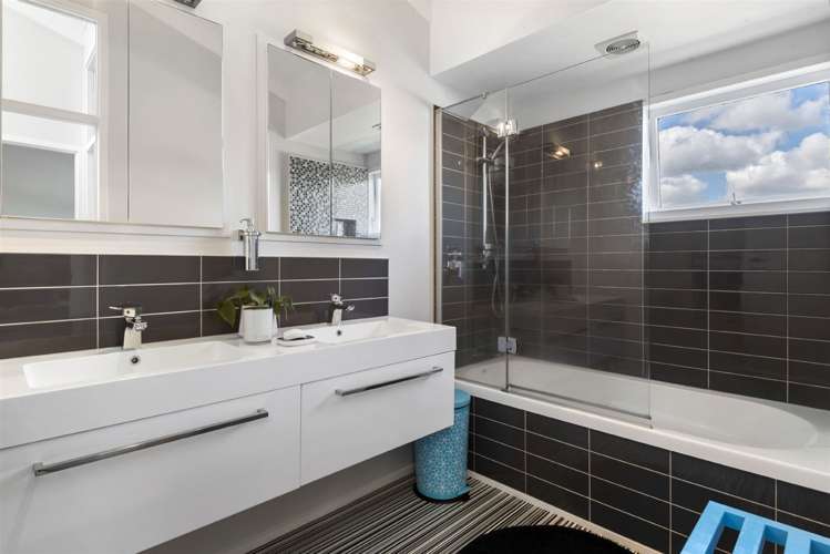194b Queen Street Northcote Point_12