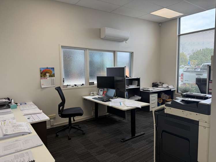 222 Tristram street Hamilton Central_2