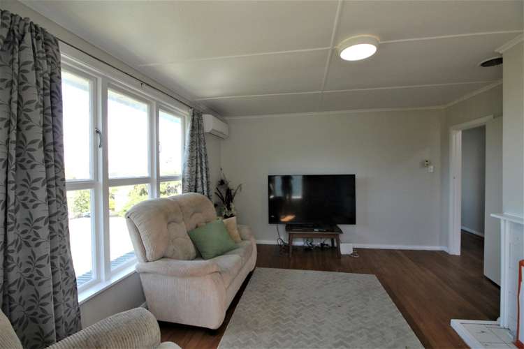 2 Ngahue Crescent Elsdon_9