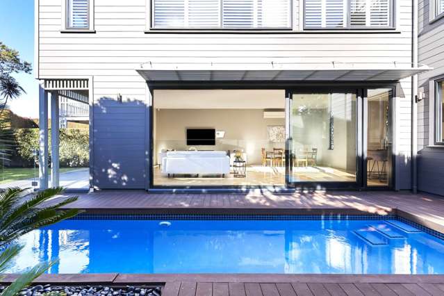 Luxury Living in St Marys Bay