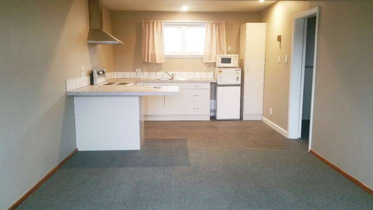 2/1 Lampard Street Methven_2