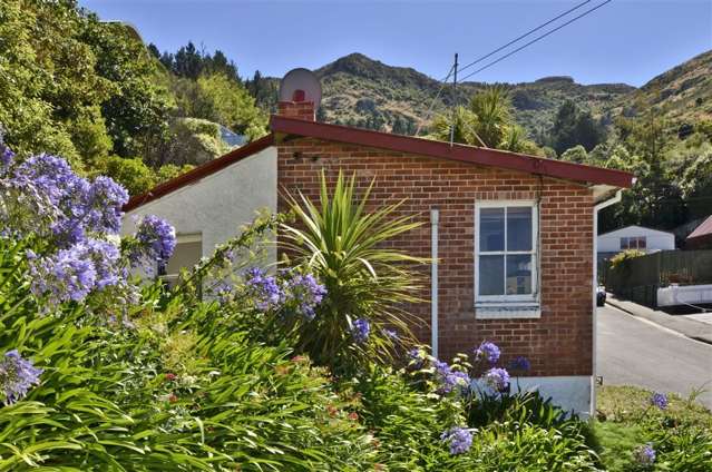 47 Hawkhurst Road Lyttelton_2