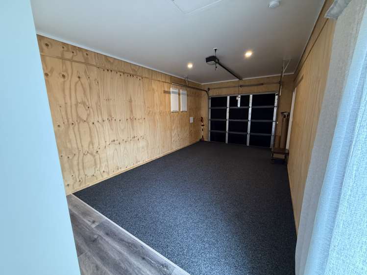 11A Maxwells Line Awapuni_18