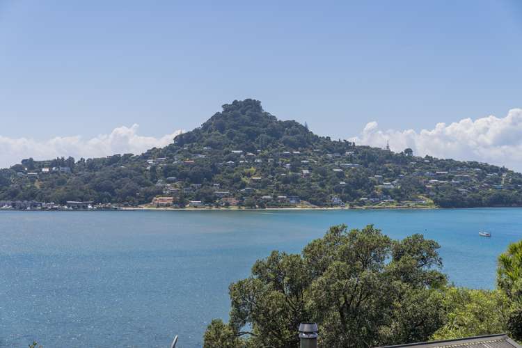 14 Pine Grove Tairua_34