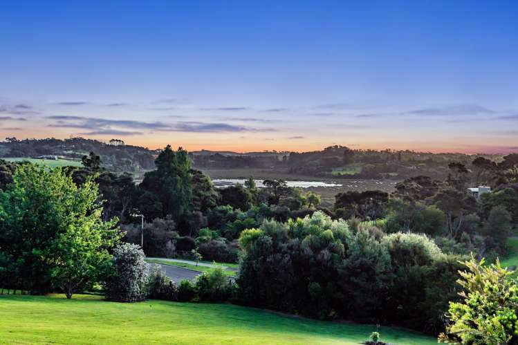 27 Matheson Road Red Beach_17