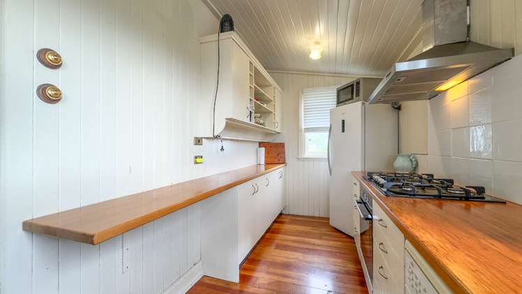 124 Campbell Road Pipiroa_5