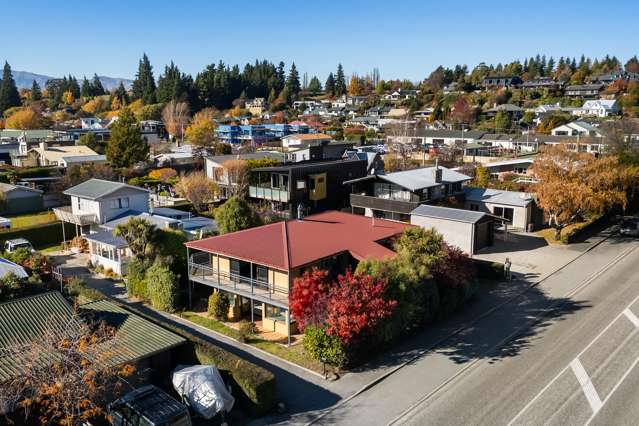 68 McDougall Street Wanaka_2