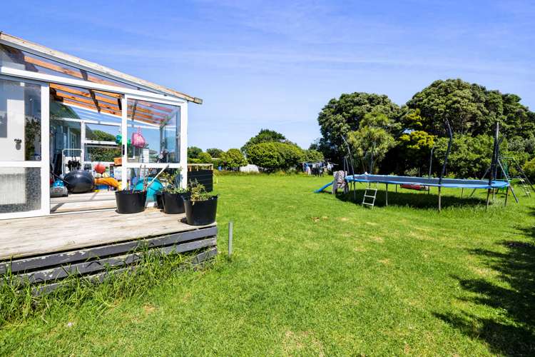 186 Tasman Street Opunake_9