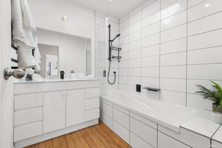 19 Russell Avenue Pukekohe_16