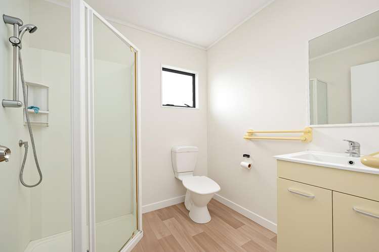 50 Barrys Road Glendene_19