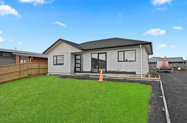 1/9 Tiro Place Rototuna North_1