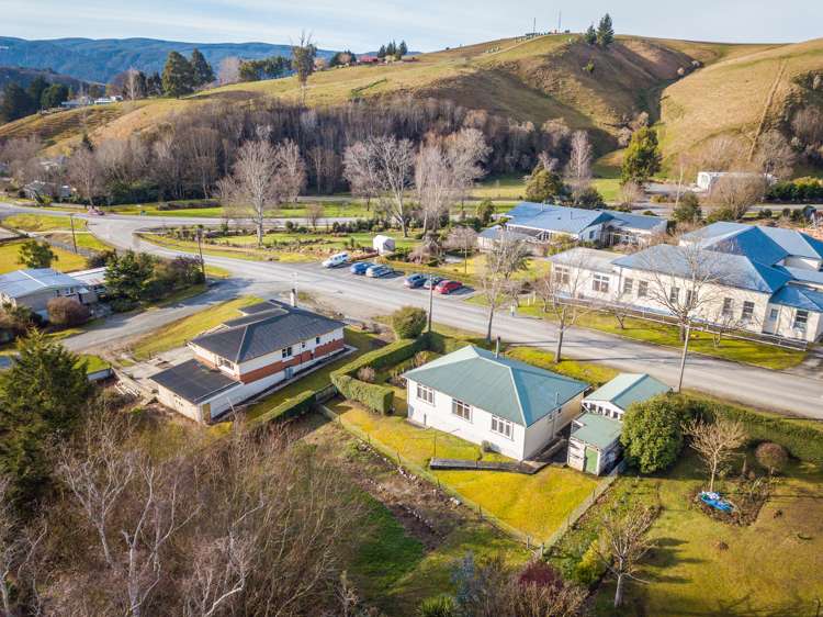 52 Whitehaven Street Lawrence_15