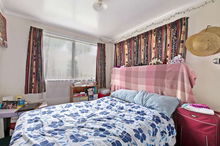 2 Scott Avenue Owhata_17