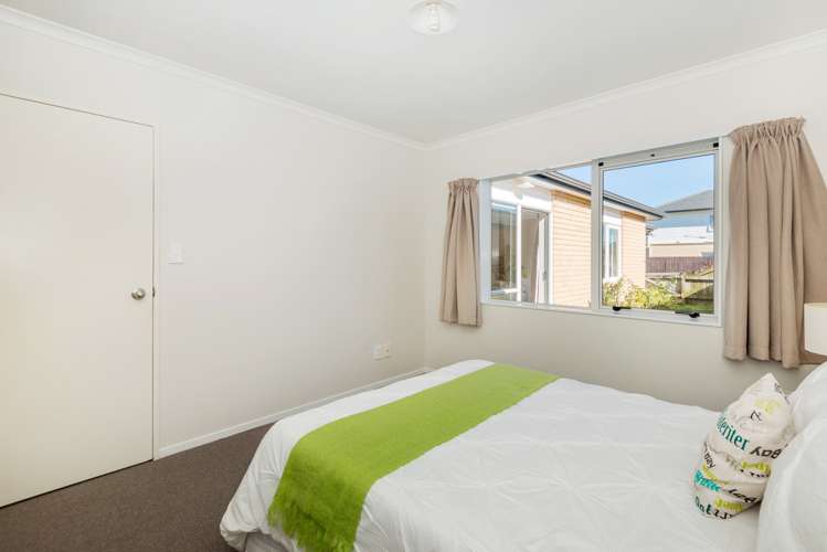 27 Harriet Street Favona_17