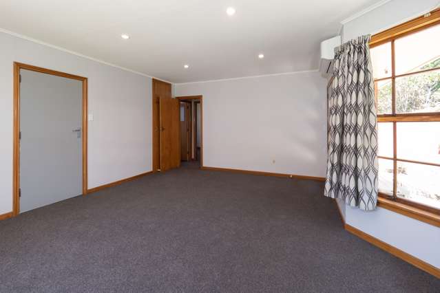 2/62 Alford Forest Road Allenton_3